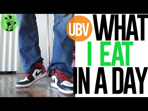 WHAT I EAT IN A DAY AS A VEGAN