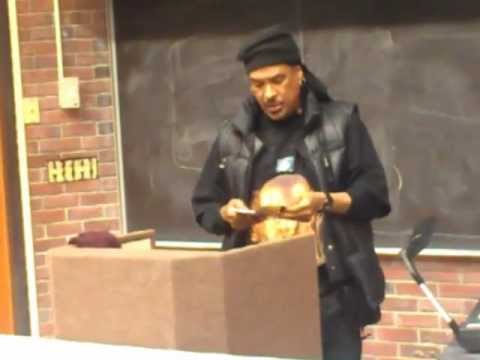 Kaba Kamene speaks about Malcolm X for the Black Student Union