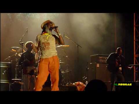 BIG YOUTH “Marcus Garvey Dread” Garance Reggae Festival 2010